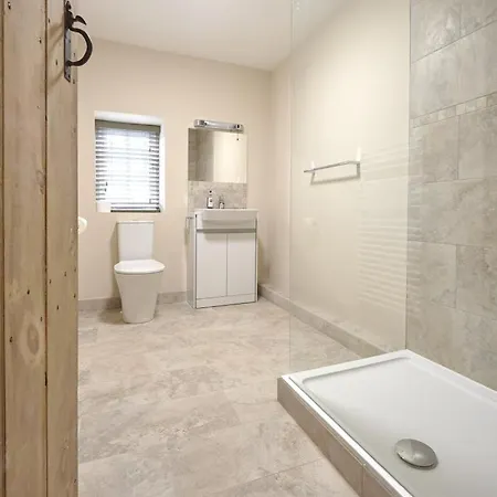 3 Bed In Underskiddaw Sz169